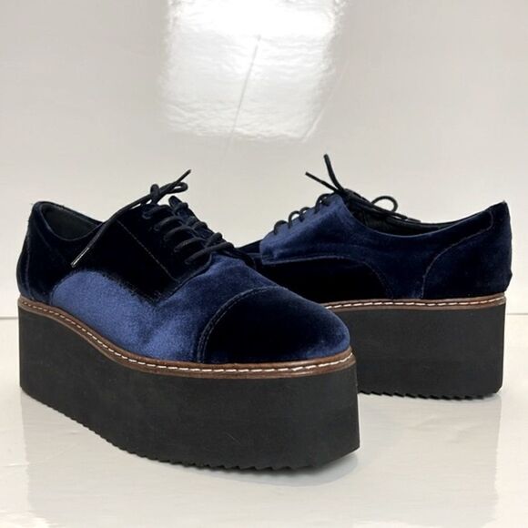 L’intervalle Blue Velvet‎ Platform Wedge Lace Up Shoes Size 38 - Picture 1 of 16